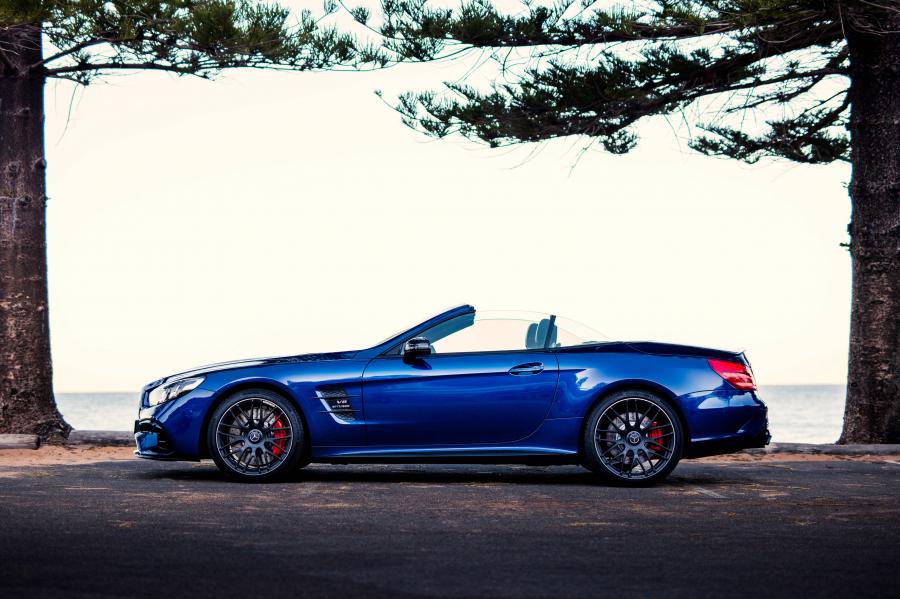  Mercedes-AMG SL63 2016 года  (AU) (фото 8 из 15)